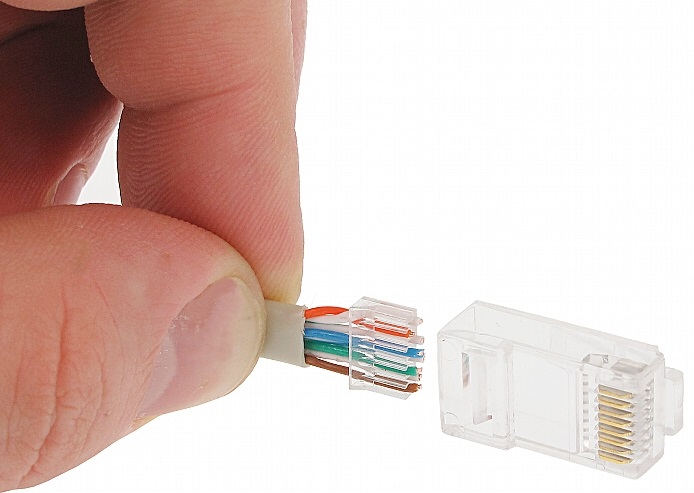 How To Make a Cat6 Patch Ethernet Cable | GeekOmad